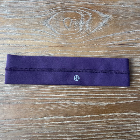 Lululemon headband EUC - Picture 1 of 4